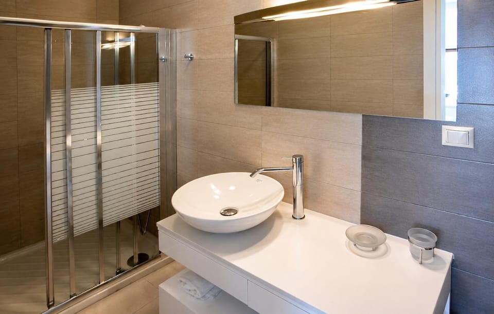 Simon Sea View Apartment in Lasithi