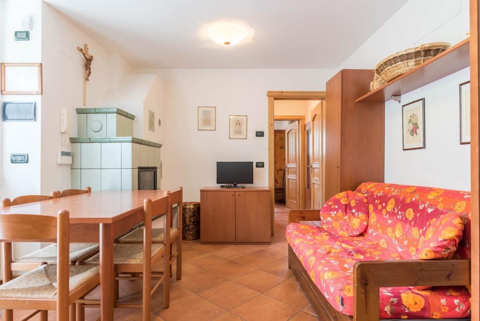 Property building, Living room, Bedroom