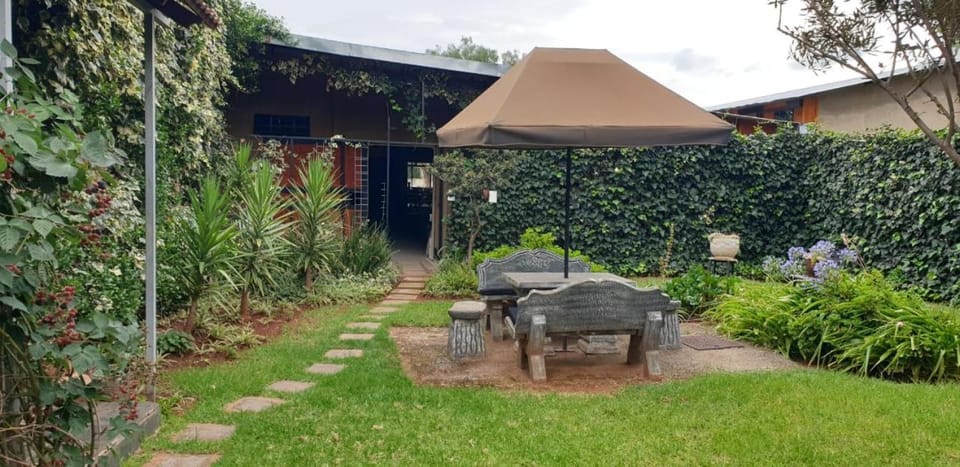 Patio, Garden