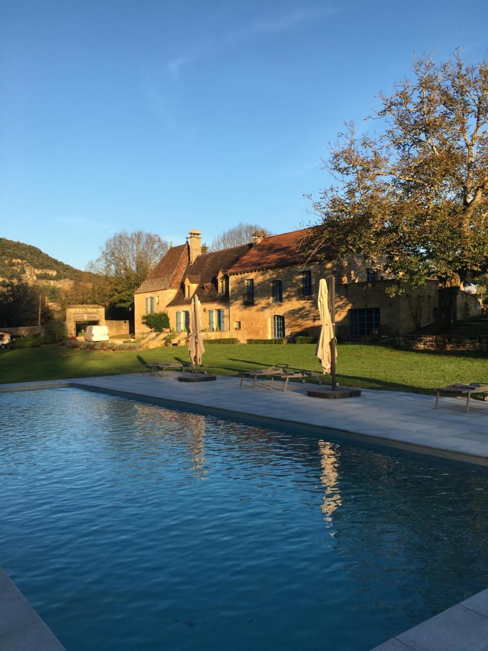 Property building, Swimming pool