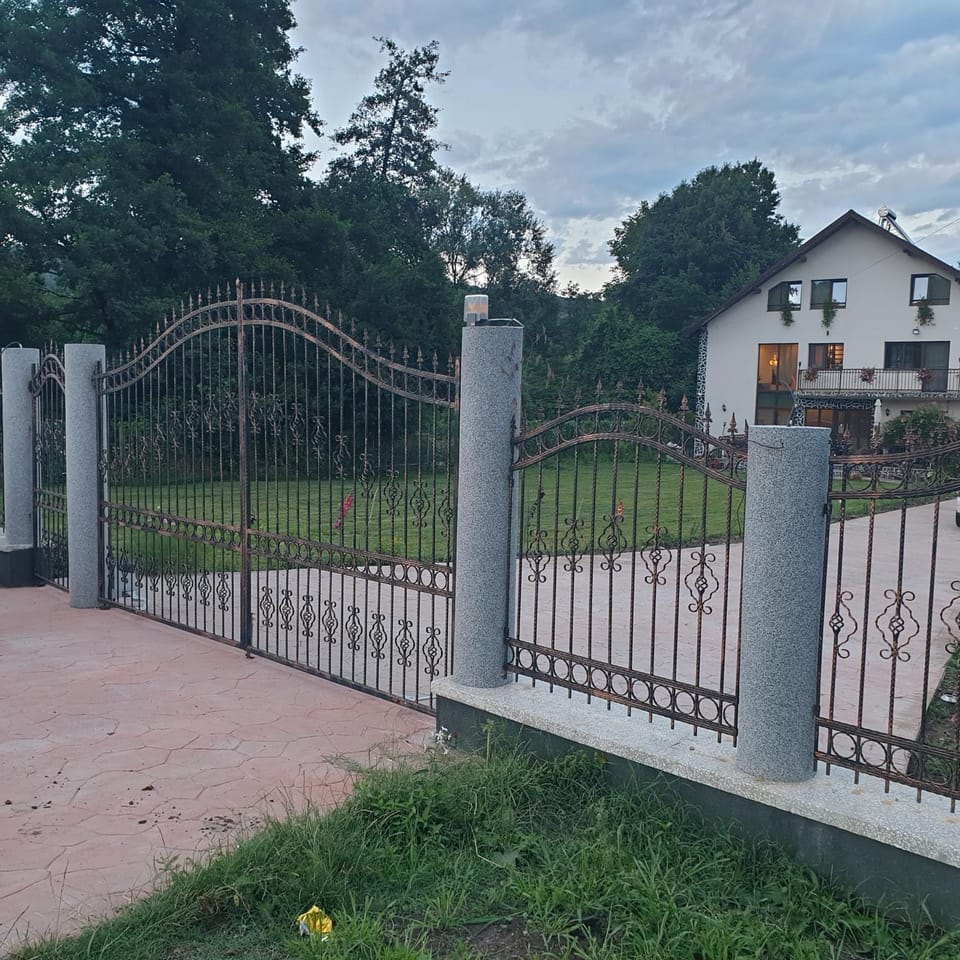 Casa Irina Bed and Breakfast in Romania