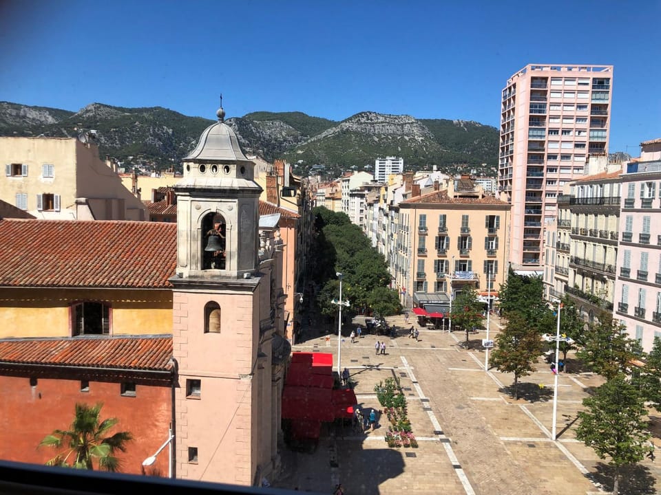 City view, Mountain view
