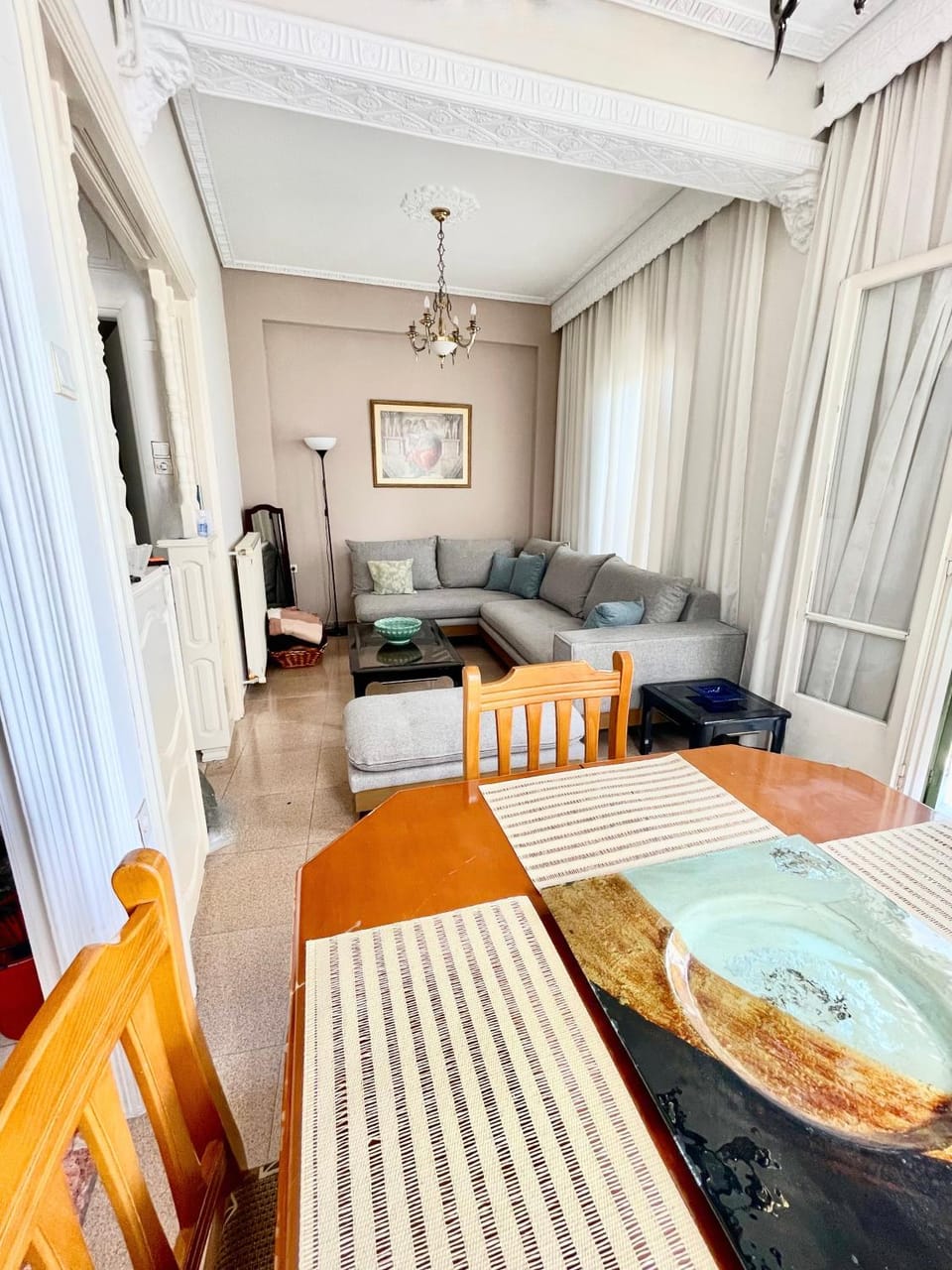 Living room, Seating area, Dining area