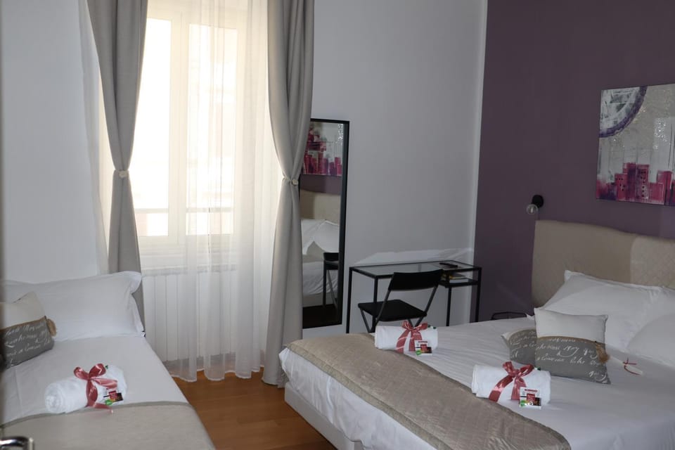 Bed, TV and multimedia, View (from property/room), Bedroom, heating, internet, towels, wardrobe, air conditioner