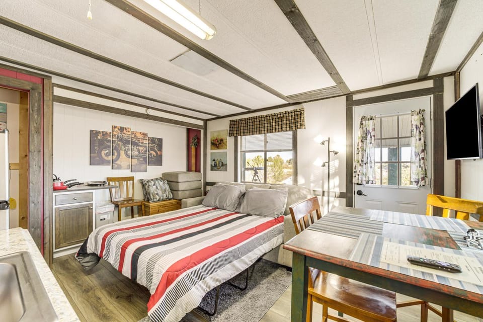 6 Mi to Old Town, Panoramic Views: Cottonwood Gem! House in Cottonwood