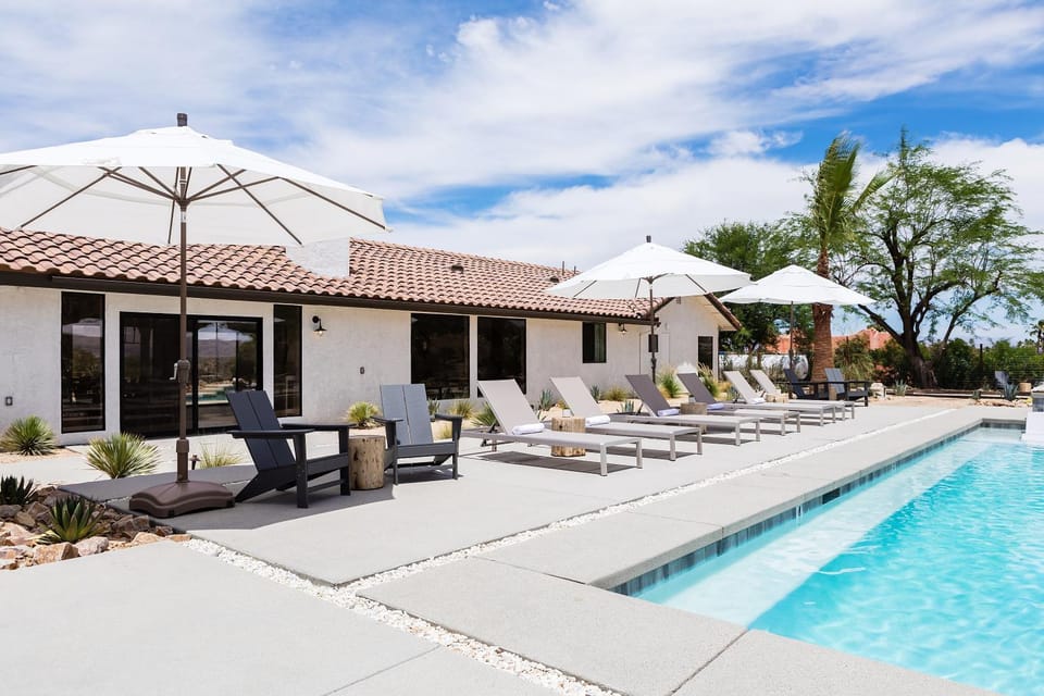 Base Camp-Luxury Desert Oasis with 2 Pools & Game Room House in Palm Desert
