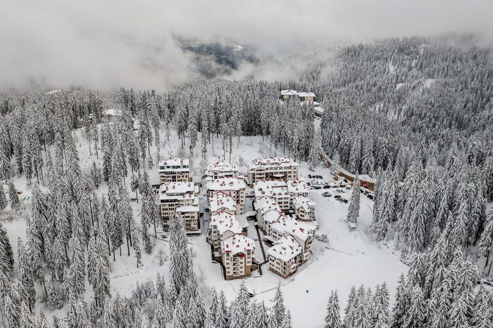 Property building, Natural landscape, Winter, Skiing, City view