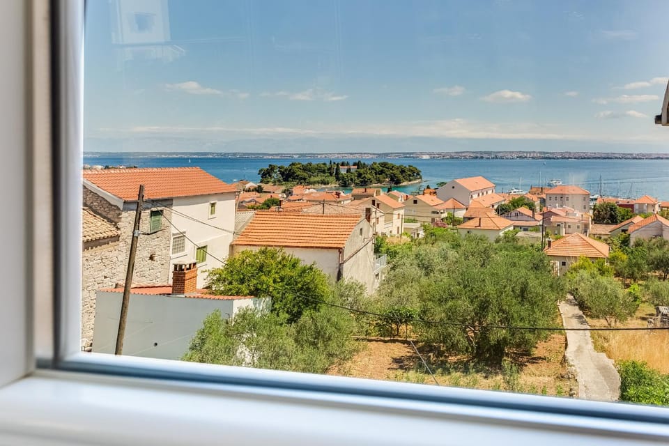 Natural landscape, View (from property/room), City view, Sea view