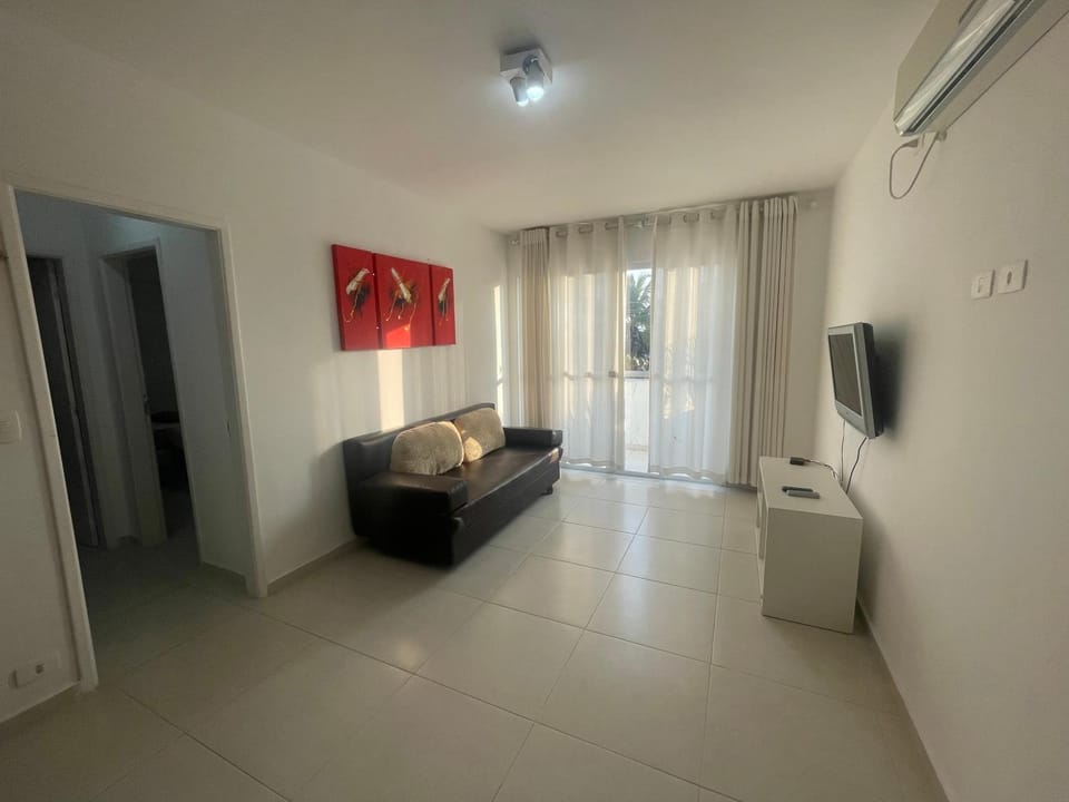 Guarujá 50 metros da praia da enseada Apartment in State of São Paulo