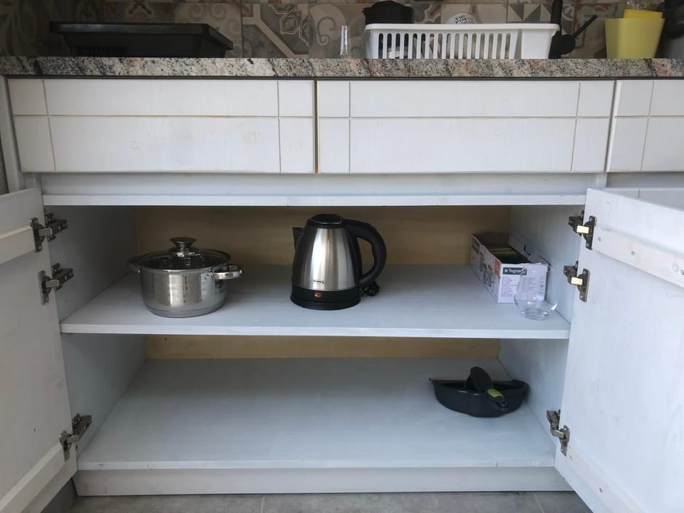 Coffee/tea facilities, Kitchen or kitchenette