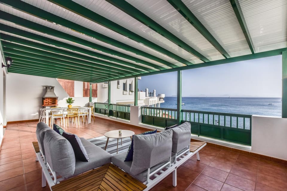 View (from property/room), Balcony/Terrace, Sea view