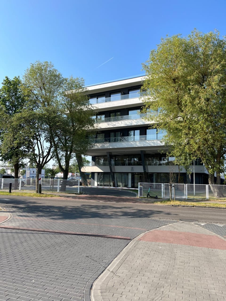 Property building, Location