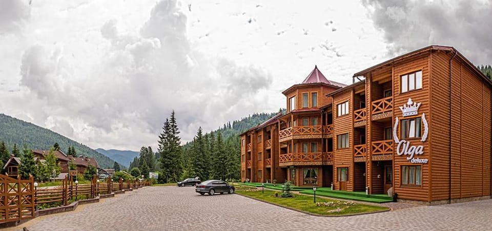 Property building, Day