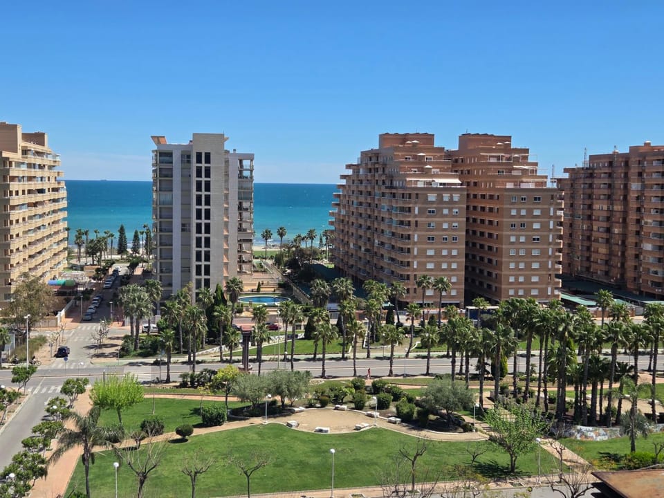 Garden view, Sea view