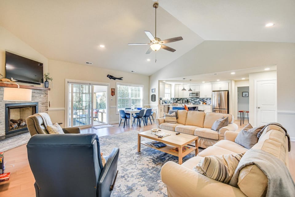 Stunning Cape Charles Retreat ~ 1 Mi to Beach House in Virginia