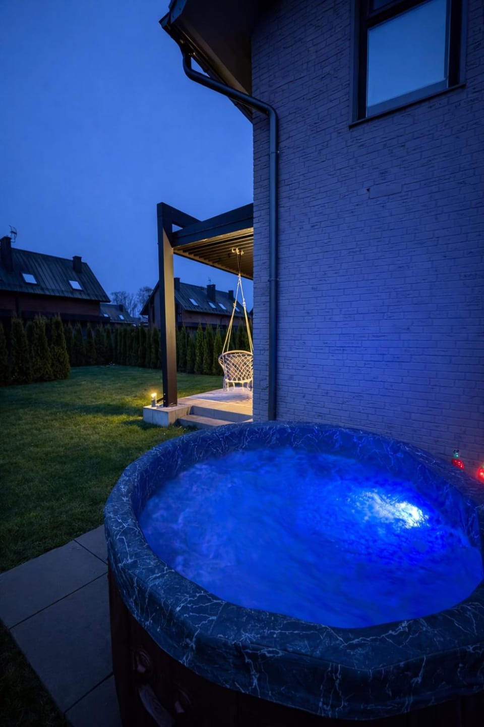 Garden, Hot Tub, Swimming pool