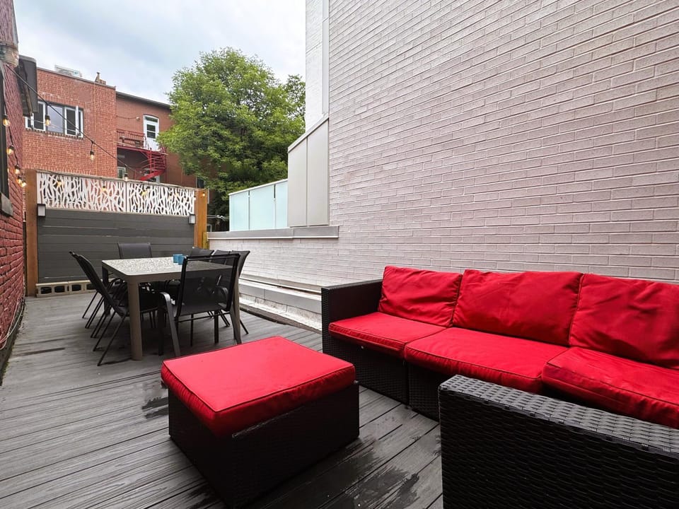 ReUnion Apartment in Laval