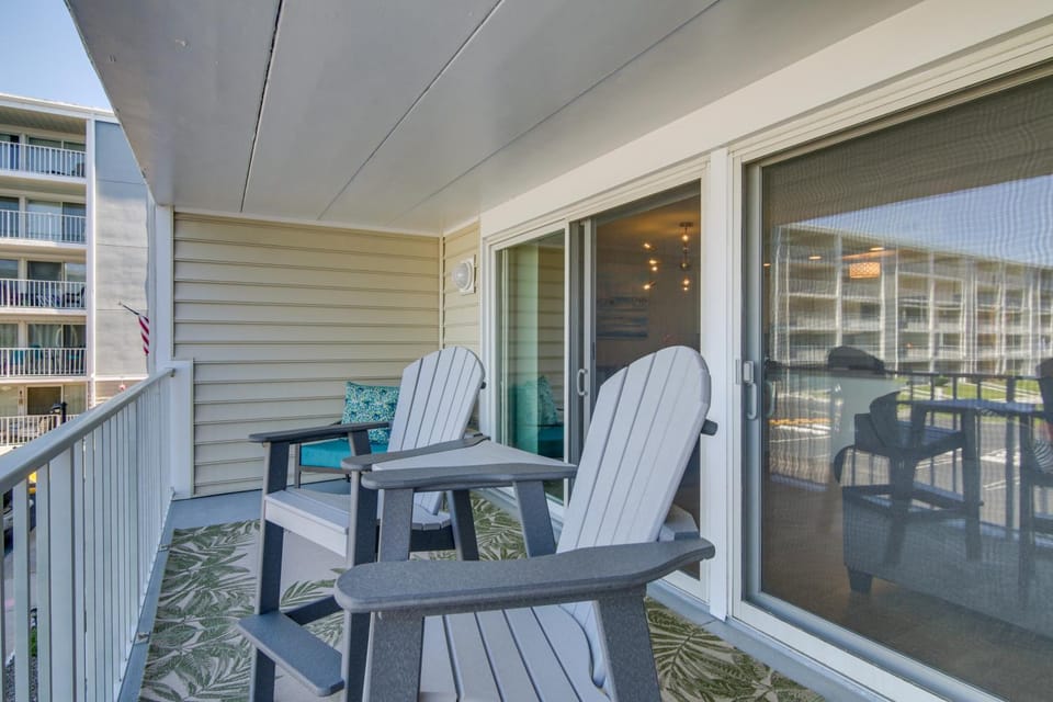 Walk to Pool & Beach! Ocean City Family Condo House in Ocean City