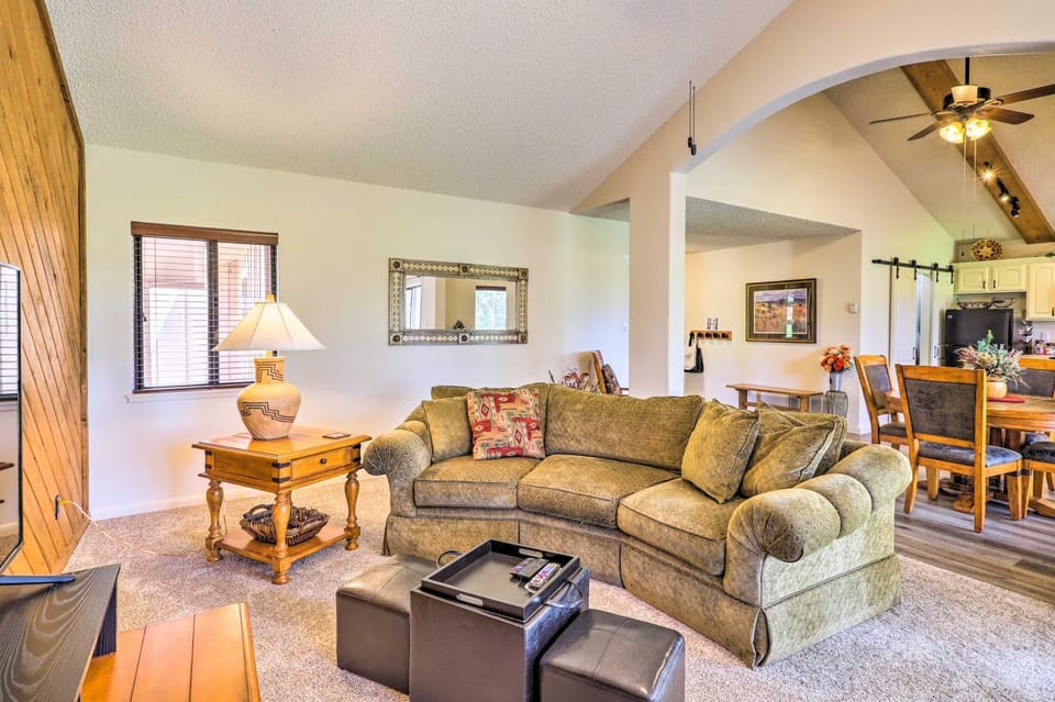Cozy Pagosa Springs Townhome w/ Patio! House in Pagosa Springs