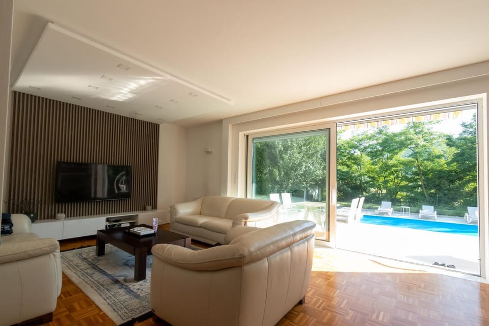 Living room, Seating area, Swimming pool