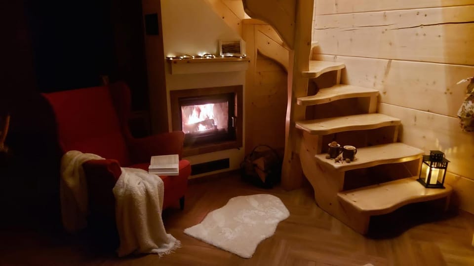 Słoneczna Chata z Bali Chalet in Lower Silesian Voivodeship
