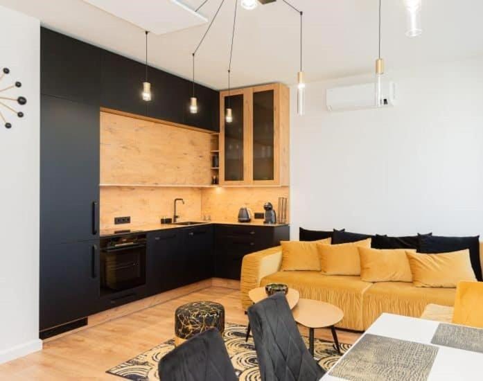 Black Gold Apartments Apartment in Palanga