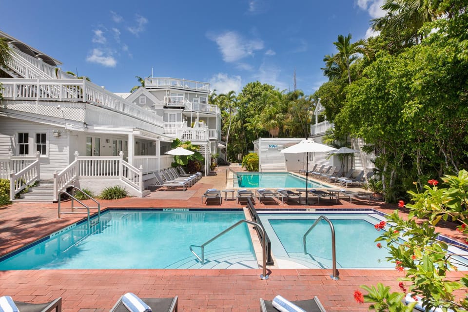 Patio, Garden, Balcony/Terrace, Pool view, Swimming pool