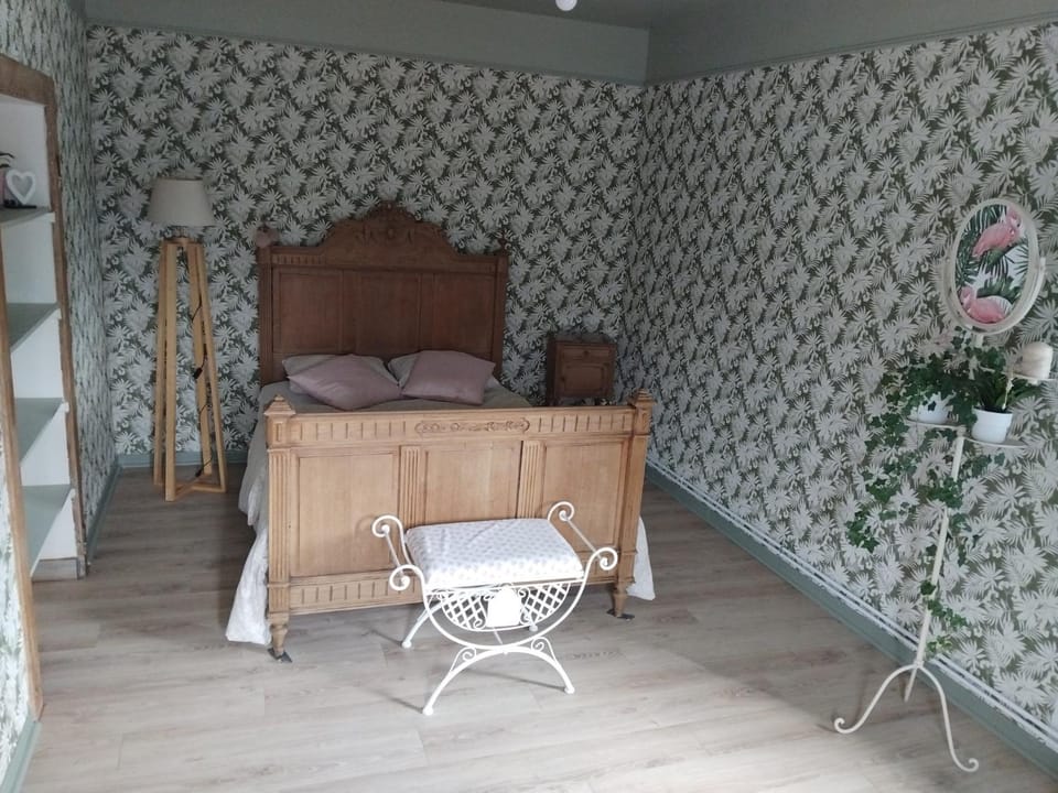 Charmante maison avec cheminée, grand jardin et boxe chevaux House in Hauts-de-France