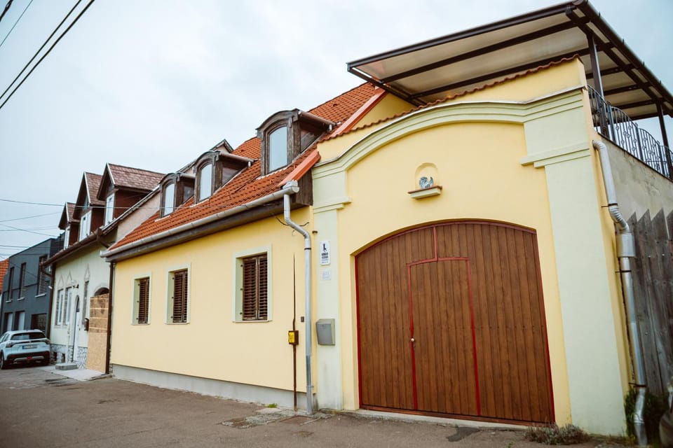 Property building, Street view