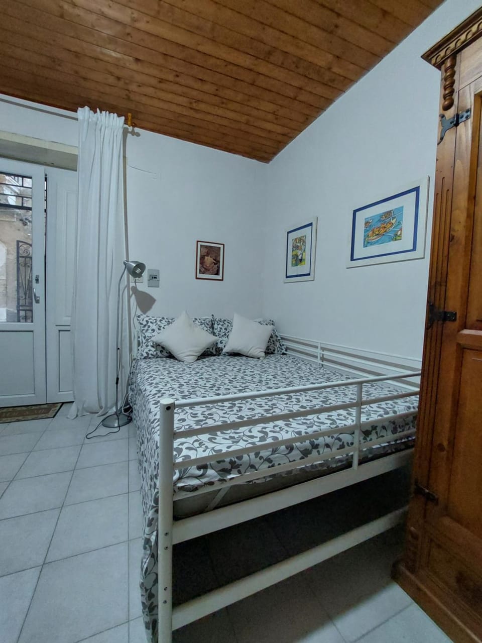Bed