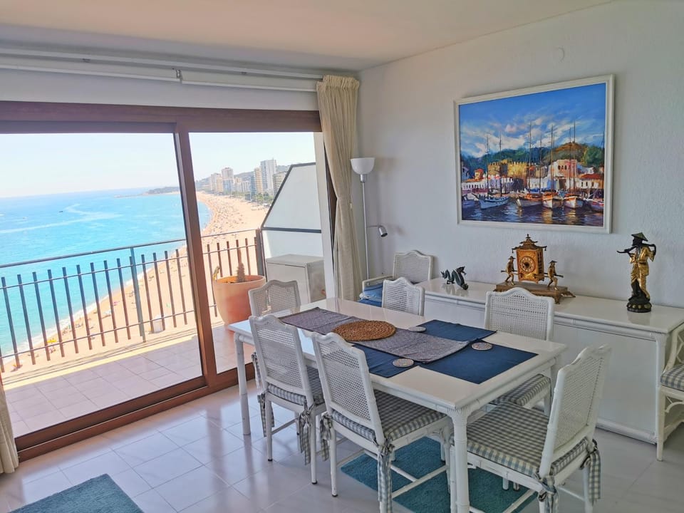 Dining area, Sea view