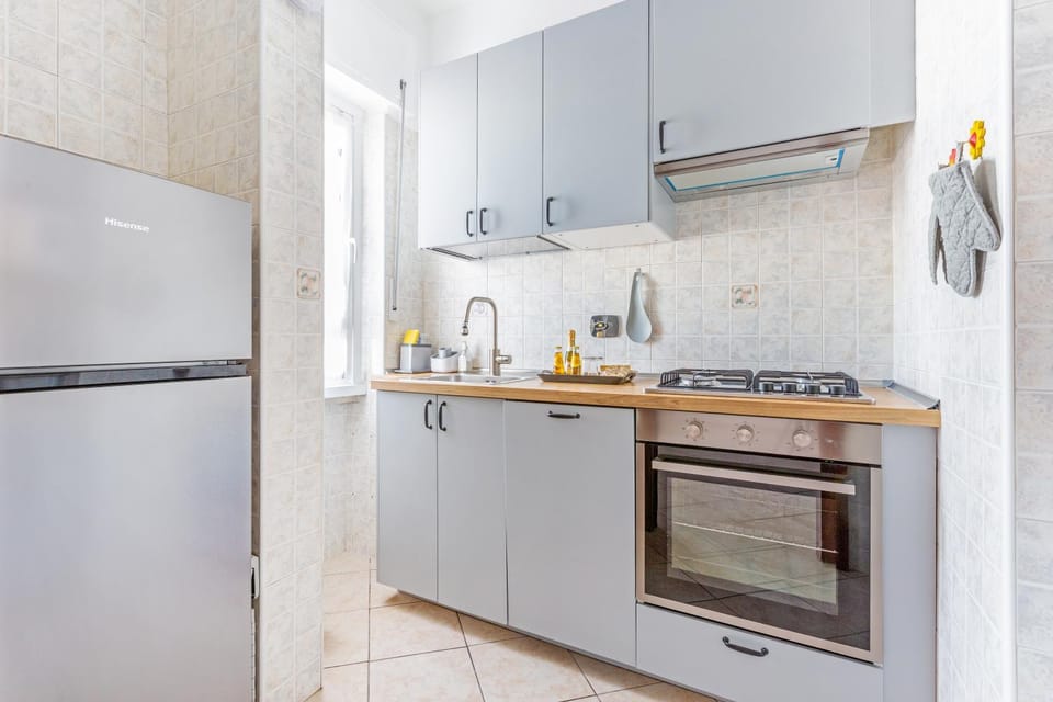 dishwasher, oven, stove