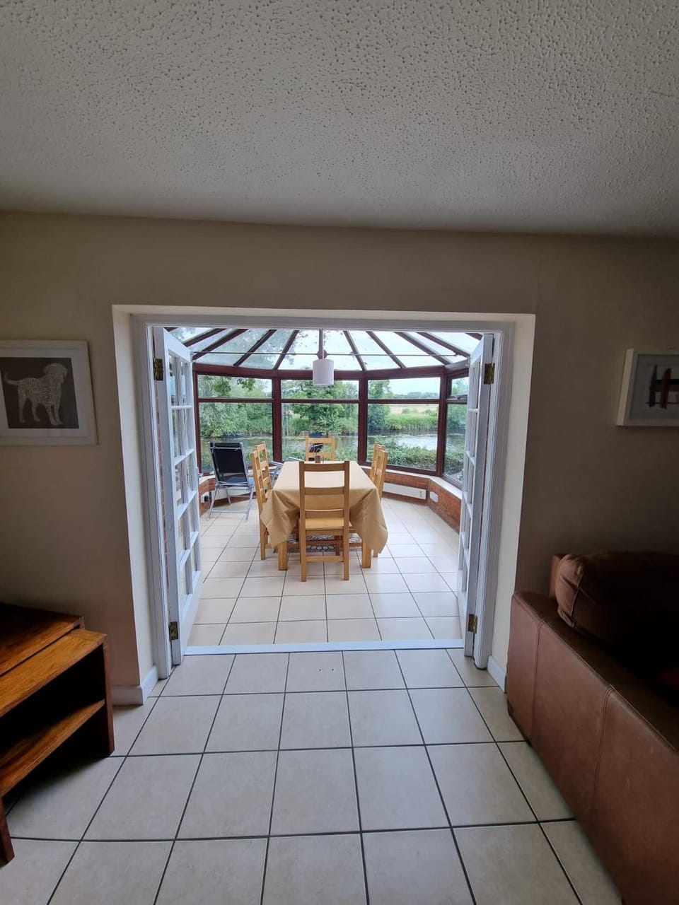 View (from property/room), Seating area, Dining area