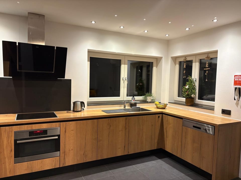 Huize Clementina House in Peer