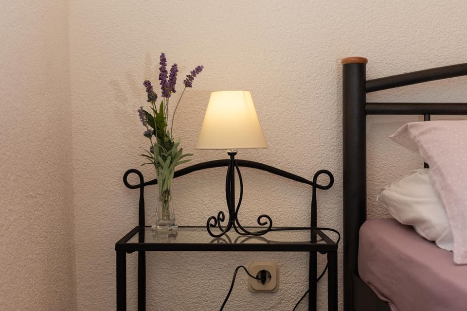 Apartments Paloc - Blue Apartment in Bol