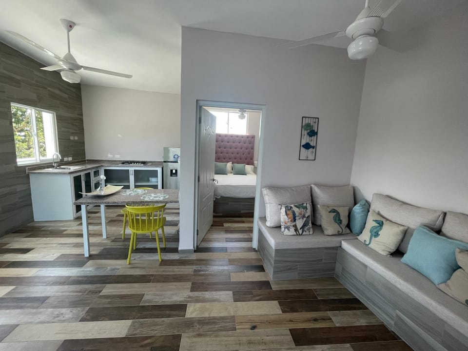 Living room, Photo of the whole room, Dining area