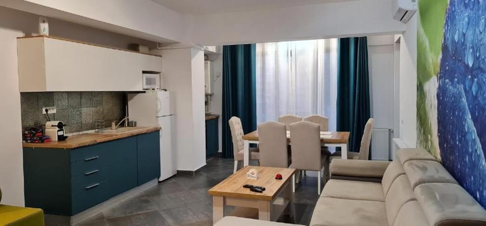 Apartament FIORE BLU ( vedere la mare si lac) Apartment in Constanța County