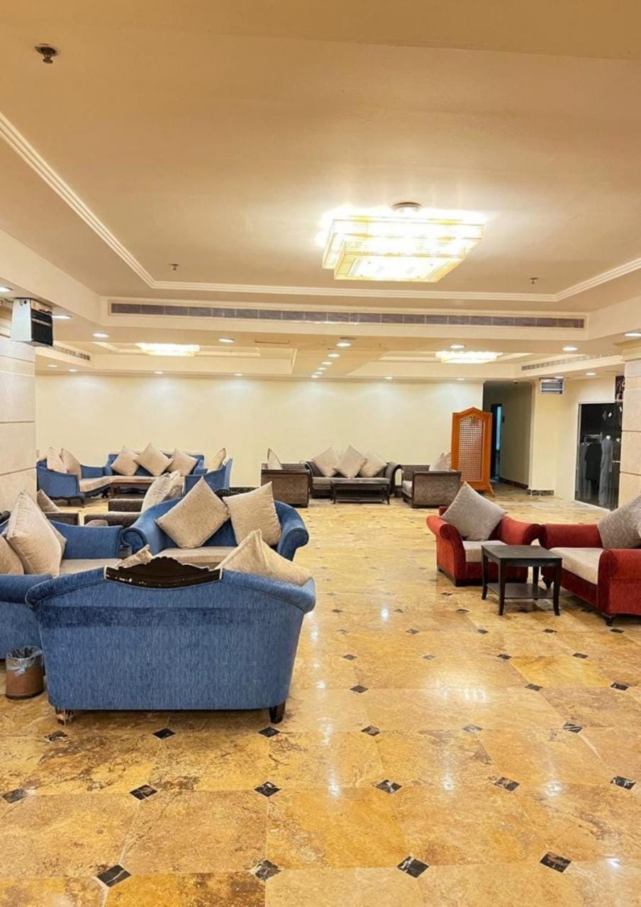 Lobby or reception, Seating area
