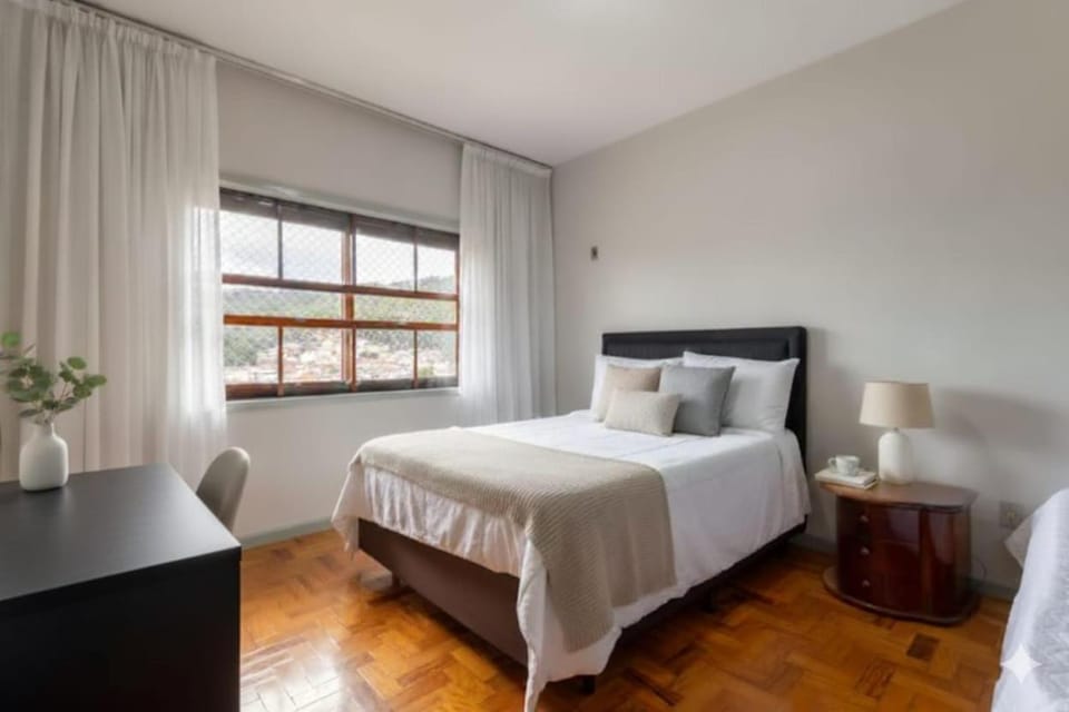 Apê 2 Quartos no Centro l Garagem e Portaria 24h Apartment in Águas de Lindóia