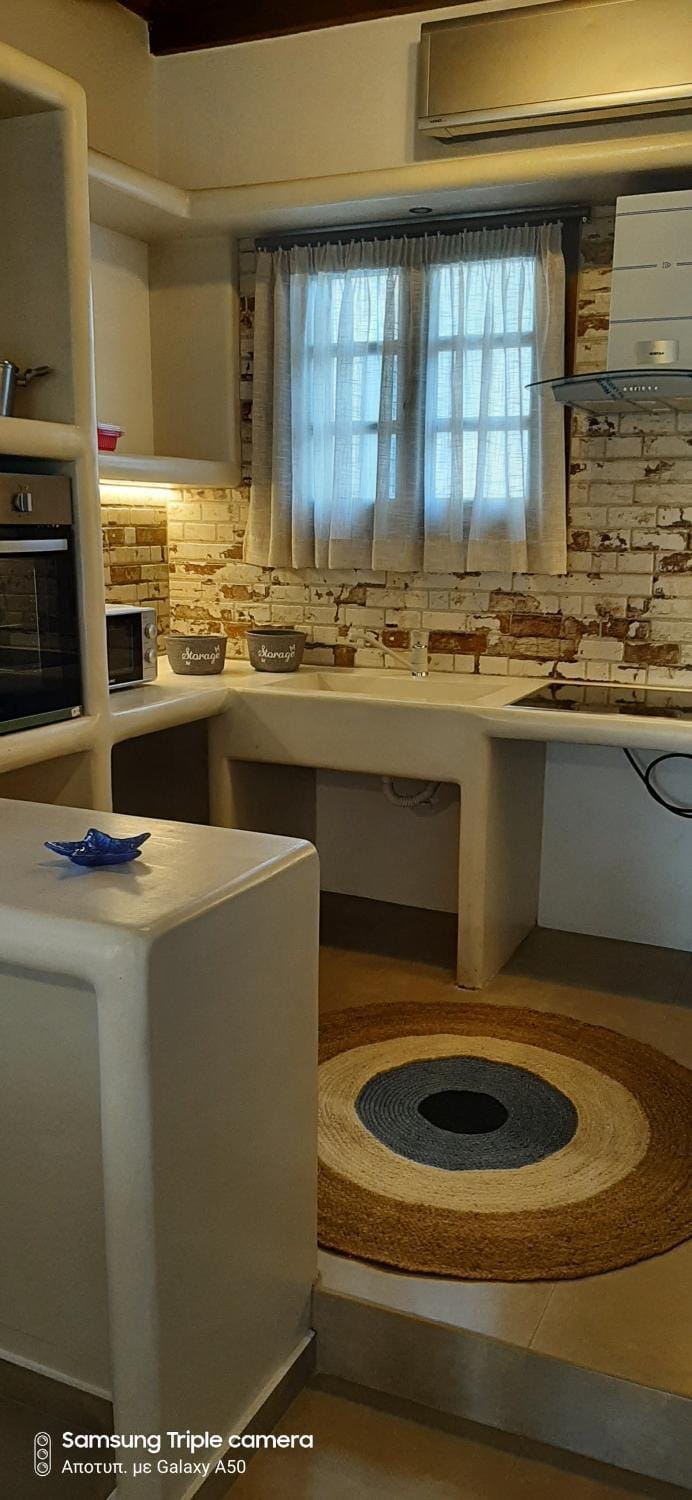 Ranias House Apartment in Decentralized Administration of the Aegean
