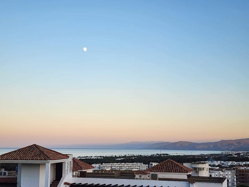BAHIA Sea View Exclusif pour Famille Apartment in Tangier-Tétouan-Al Hoceima