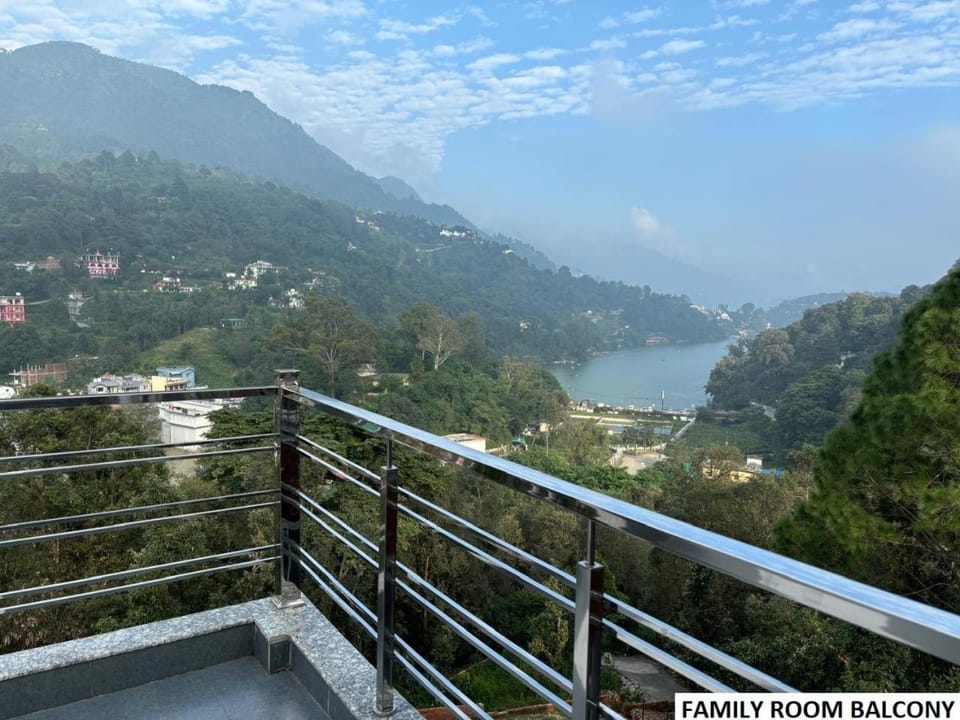 Odyssey Stays Bhimtal Bed and Breakfast in Uttarakhand