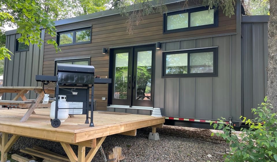 Property building, Patio, BBQ facilities