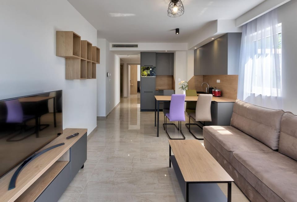 Living room, kitchen