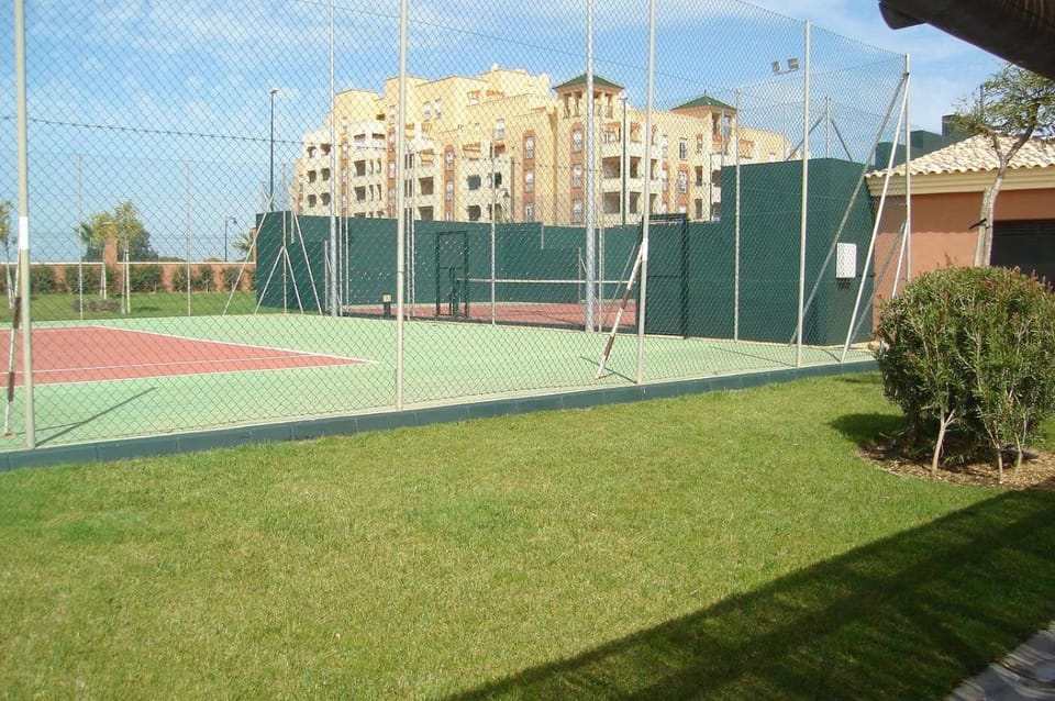 Tennis court
