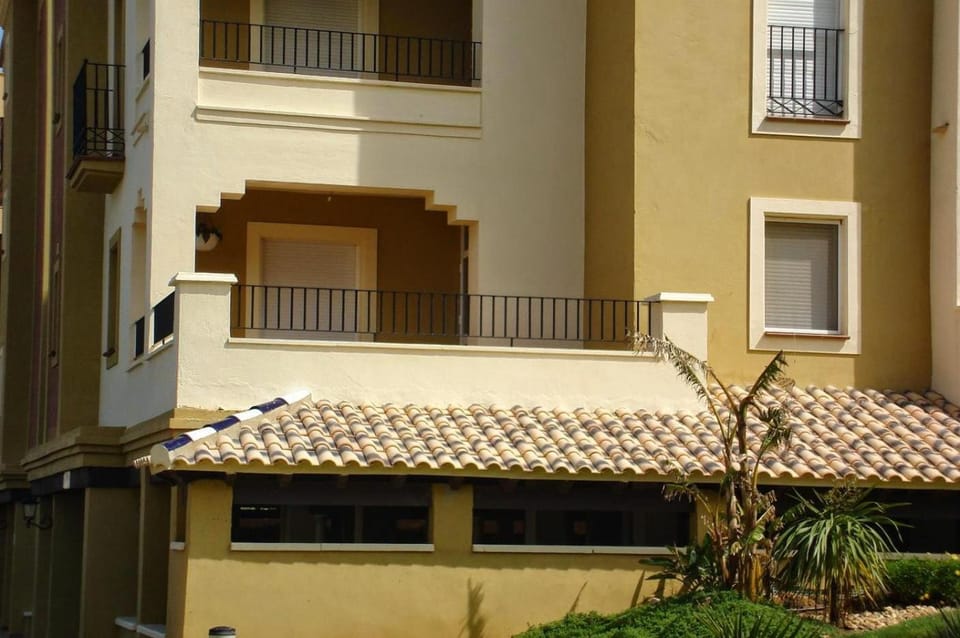 Property building, Balcony/Terrace
