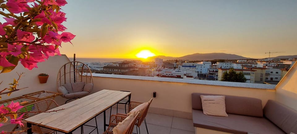 Balcony/Terrace, Sea view, Sunset