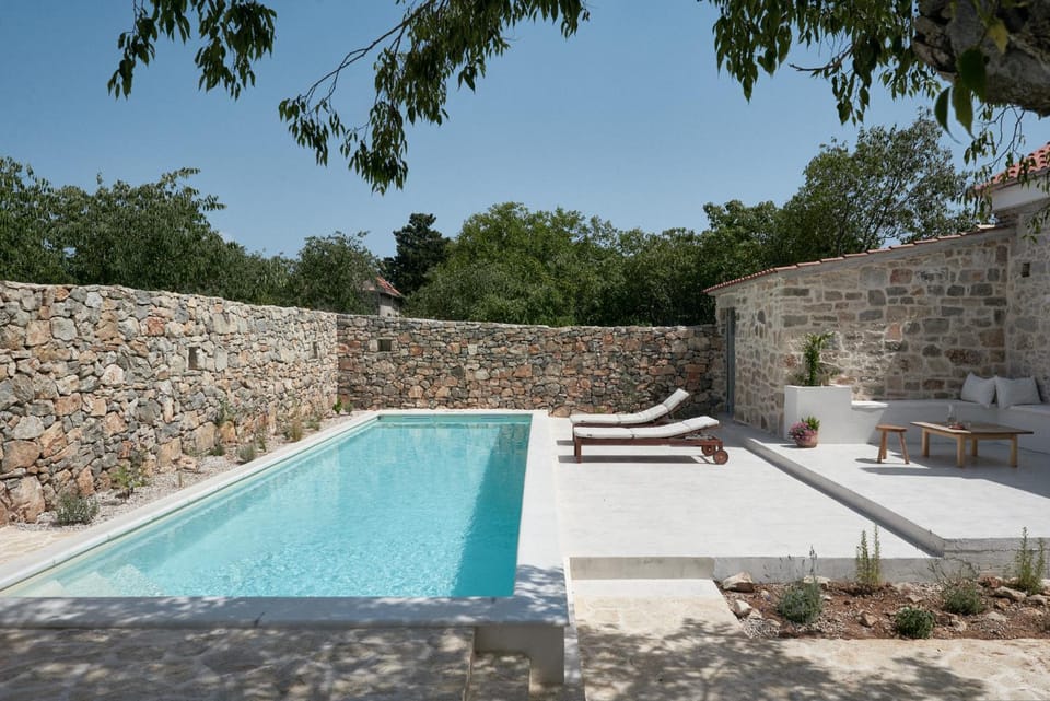 Vasantina Kamena Kućica House in Šibenik-Knin County, Croatia