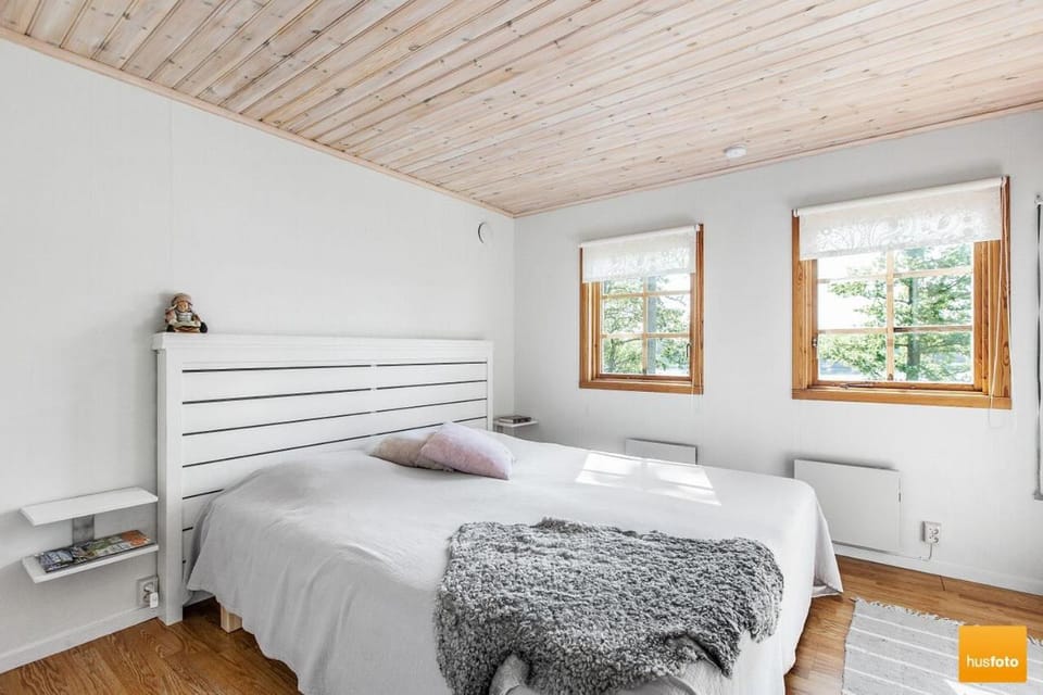 Ekudden. Idylliskt nära sjö. Egen strand. Villa in Kalmar County, Sweden