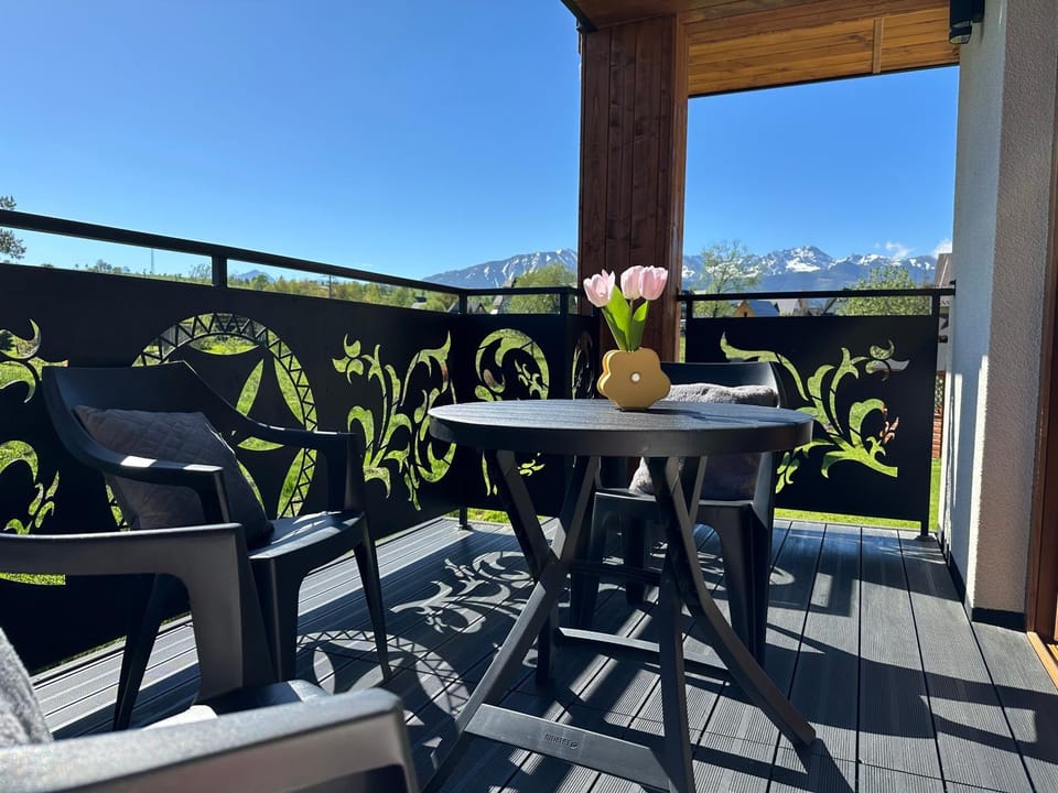 Day, View (from property/room), Balcony/Terrace, Mountain view